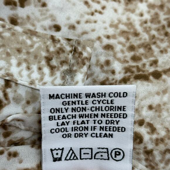 Calvin Klein Snake Print Ruffle Short Sleeve Button Up Blouse Womens Size Small - Picture 12 of 14